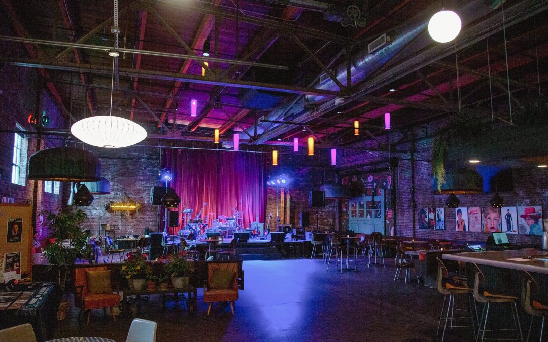 icon-events-atmosphere-dada-gastropub-111425-sioux-falls-35