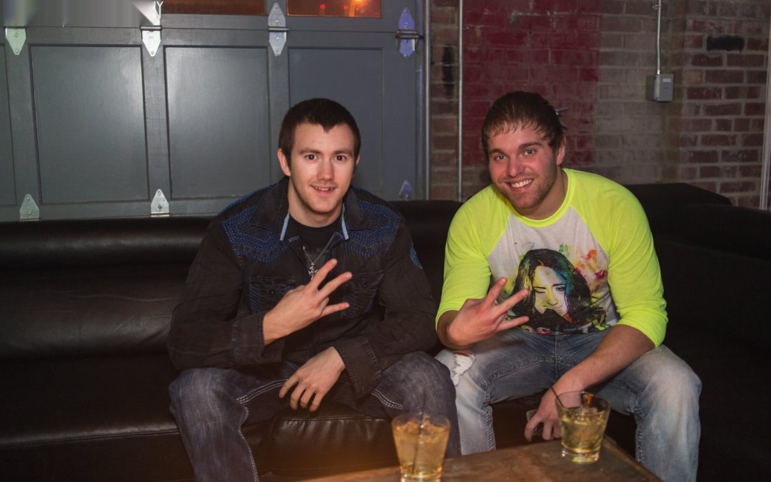 icon-events-concerts-black-lights-white-clothes-2014-080725-sioux-falls-16-cleaned