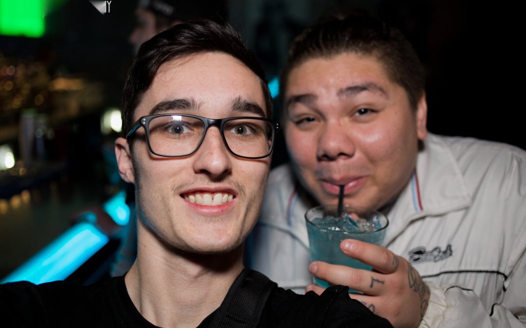 icon-events-concerts-black-lights-white-clothes-2014-080725-sioux-falls-22-cleaned