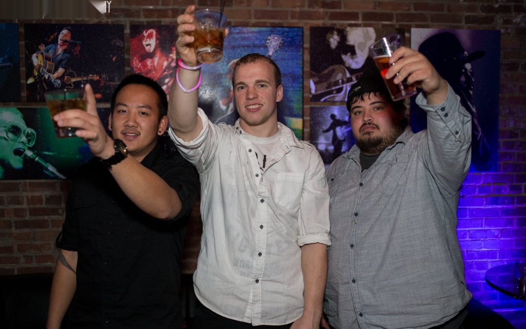 icon-events-concerts-black-lights-white-clothes-2014-080725-sioux-falls-45-cleaned