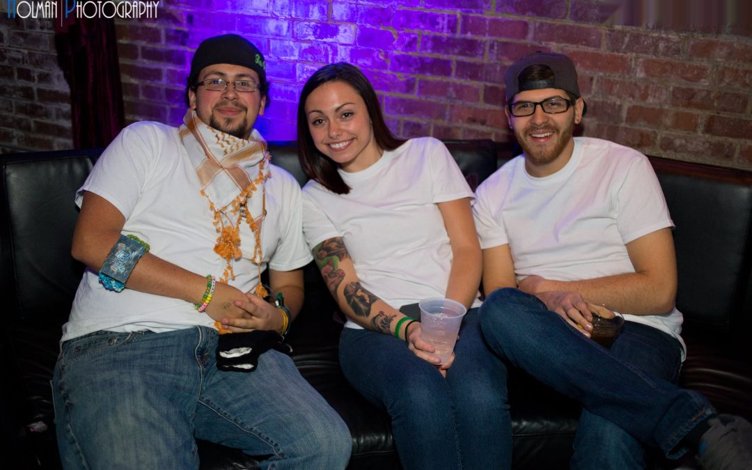 icon-events-concerts-black-lights-white-clothes-2014-080725-sioux-falls-58-cleaned