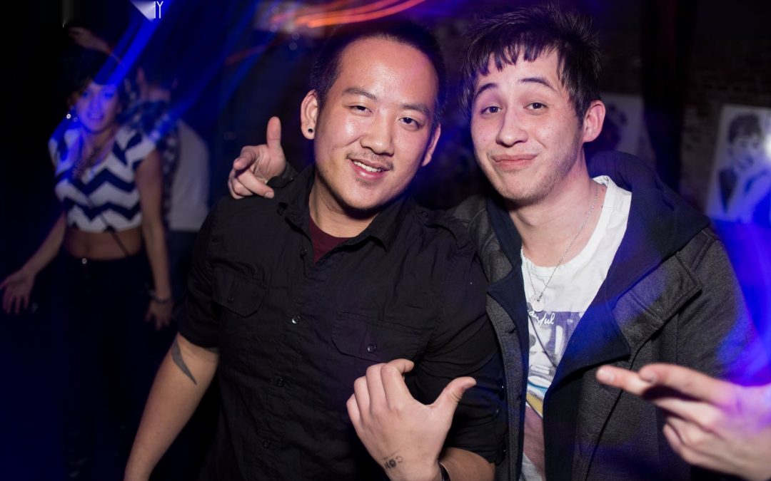 icon-events-concerts-black-lights-white-clothes-2014-080725-sioux-falls-74-cleaned