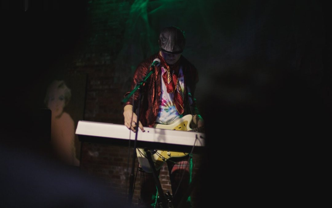 icon-events-concerts-david-bowie-tribute-2016-080725-sioux-falls-88-cleaned