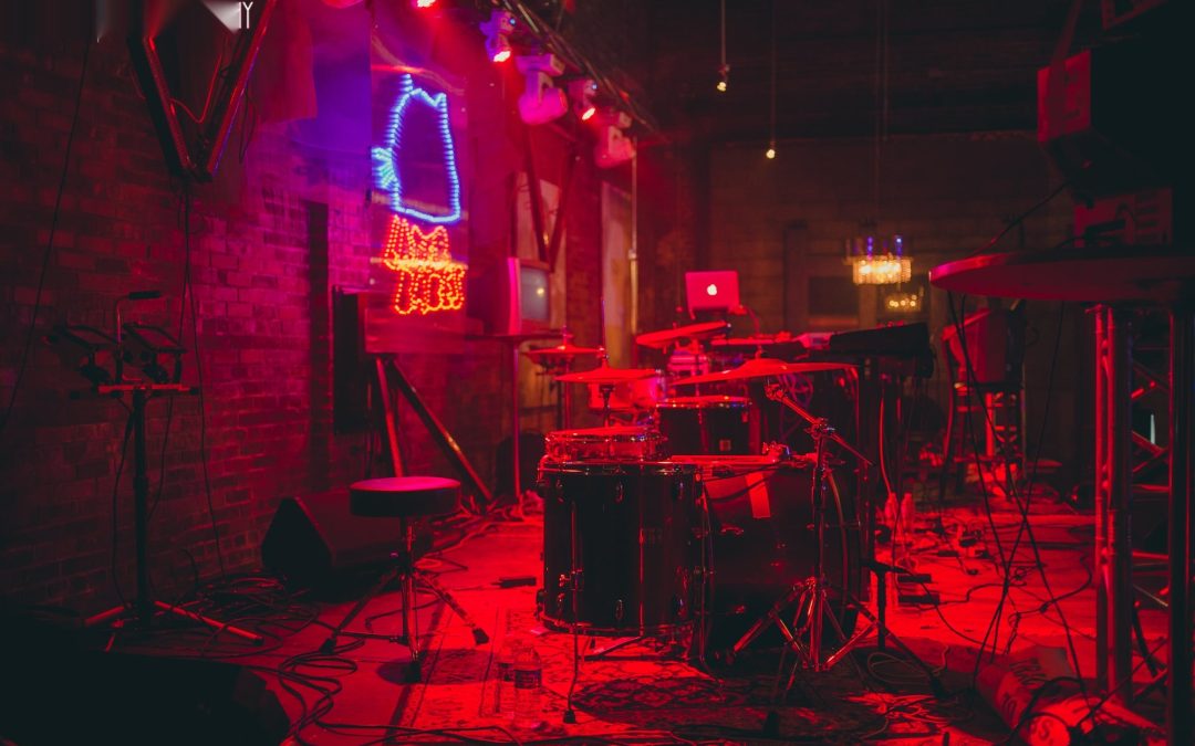 icon-events-concerts-later-babes-2014-080725-sioux-falls-06-cleaned