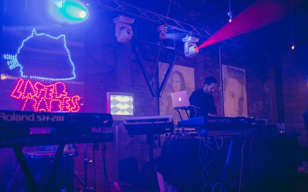 icon-events-concerts-later-babes-2014-080725-sioux-falls-07-cleaned