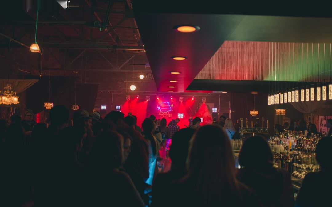 icon-events-concerts-later-babes-2014-080725-sioux-falls-10-cleaned