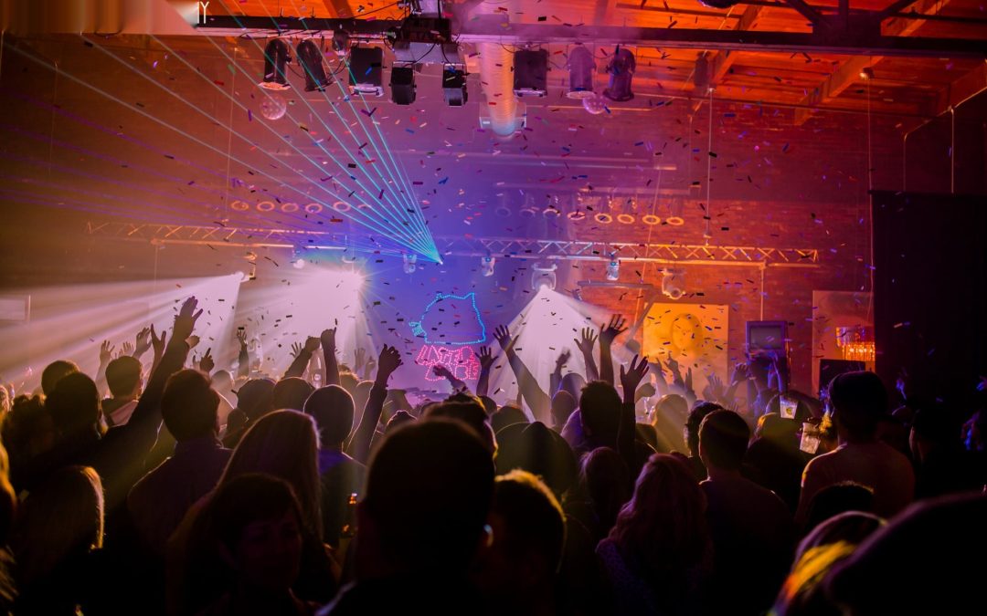 icon-events-concerts-later-babes-2014-080725-sioux-falls-49-cleaned