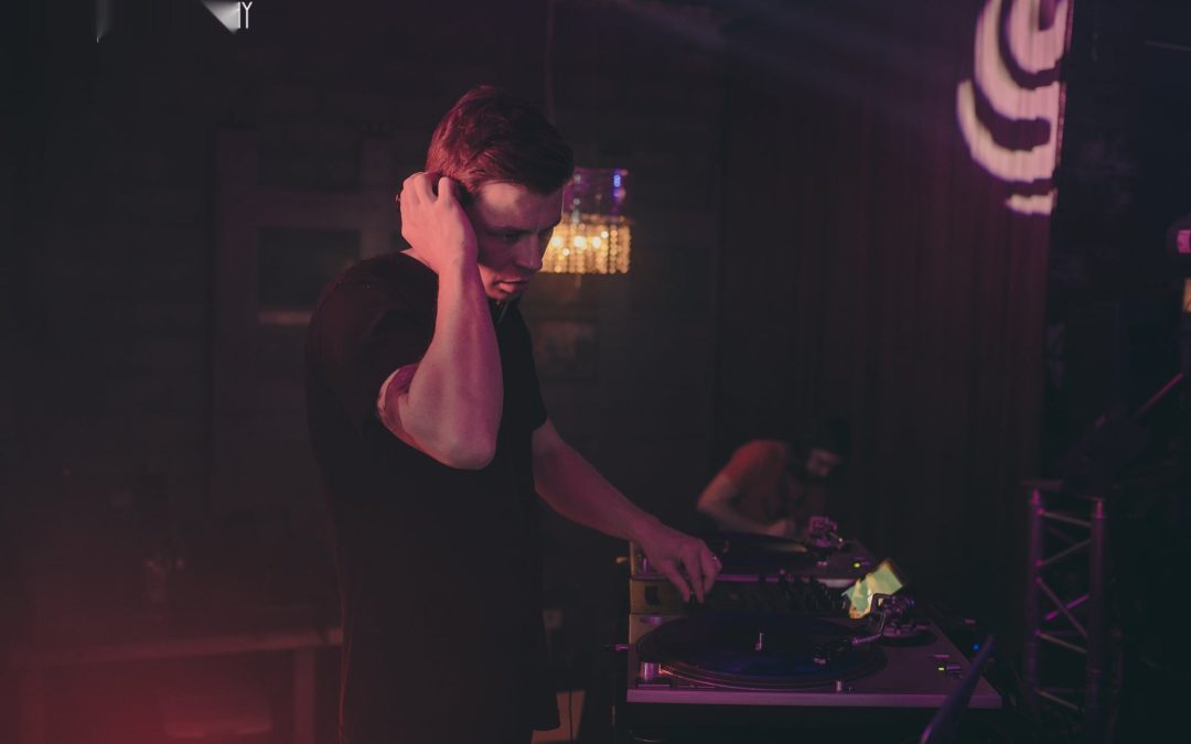 icon-events-concerts-later-babes-2014-080725-sioux-falls-63-cleaned