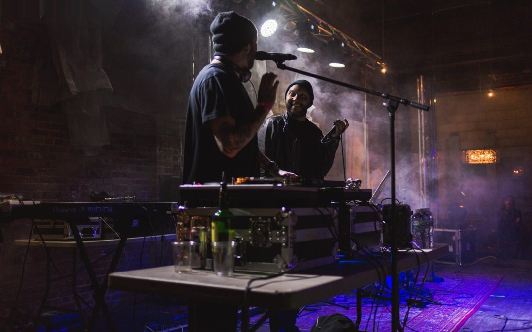 icon-events-concerts-later-babes-2016-080725-sioux-falls-02-cleaned