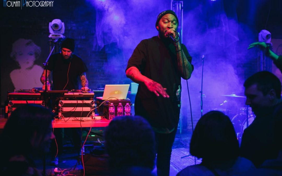 icon-events-concerts-later-babes-2016-080725-sioux-falls-03-cleaned