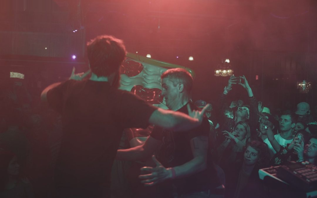 icon-events-concerts-later-babes-2016-080725-sioux-falls-39-cleaned