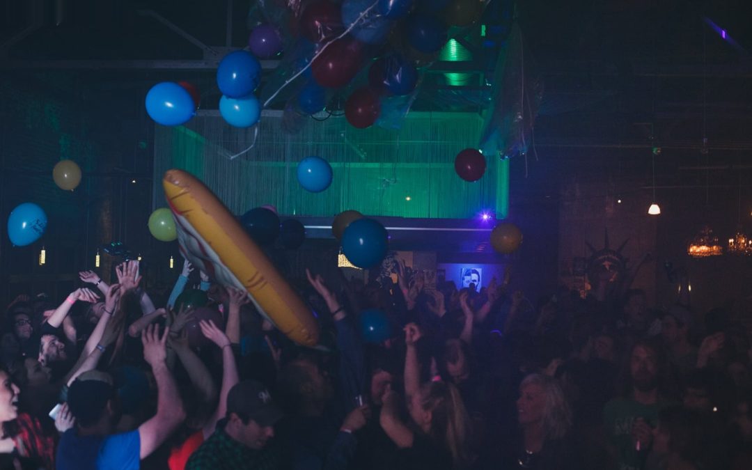 icon-events-concerts-later-babes-2016-080725-sioux-falls-40-cleaned