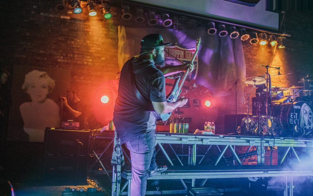 icon-events-concerts-machine-gun-kelly-2015-080725-sioux-falls-16-cleaned