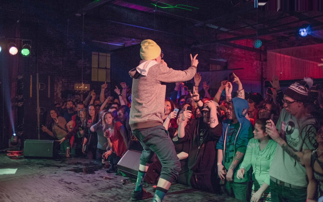 icon-events-concerts-prof-2015-080725-sioux-falls-21-cleaned