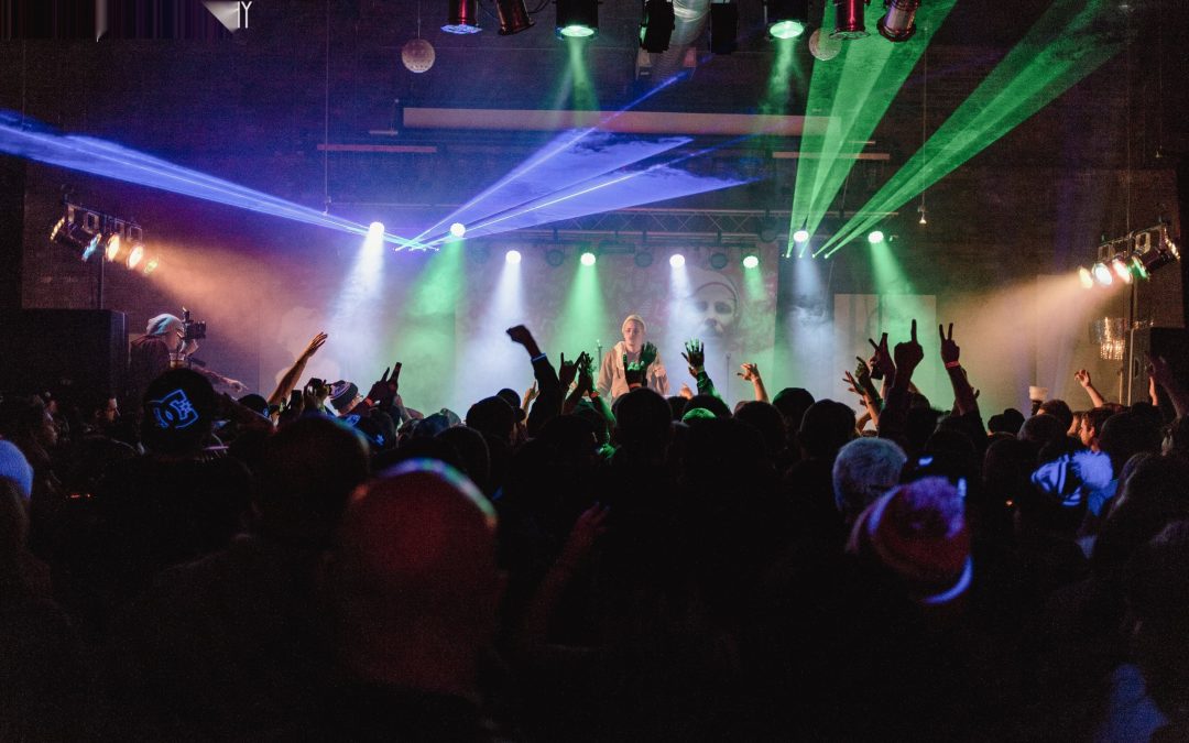 icon-events-concerts-prof-2015-080725-sioux-falls-33-cleaned