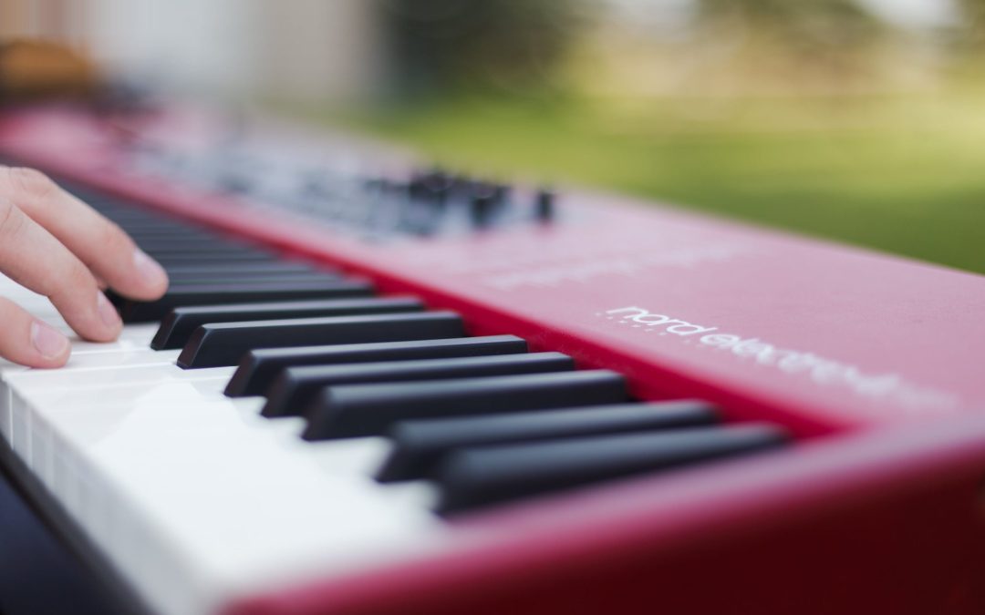 icon-events-misc-st-peter-on-the-prairie-wine-and-field-dinner-080725-sioux-falls-12-cleaned