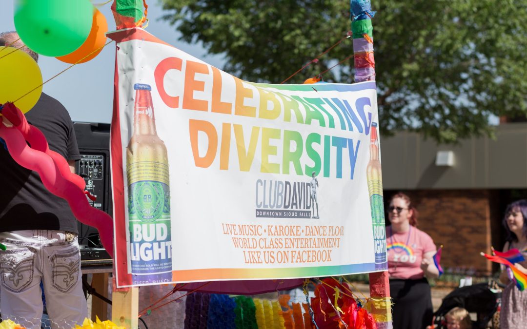 icon-events-parade-pride-parade-2022-080725-sioux-falls-24-cleaned