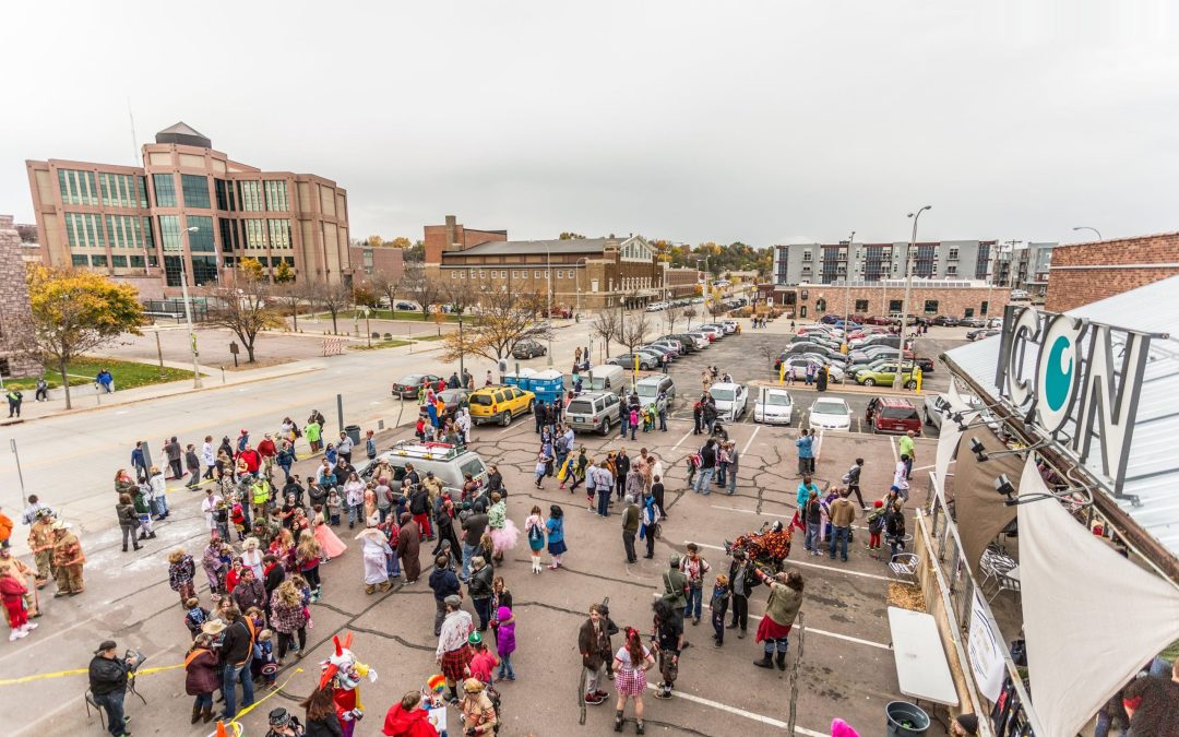 icon-events-parade-zombie-walk-2016-080725-sioux-falls-03-cleaned
