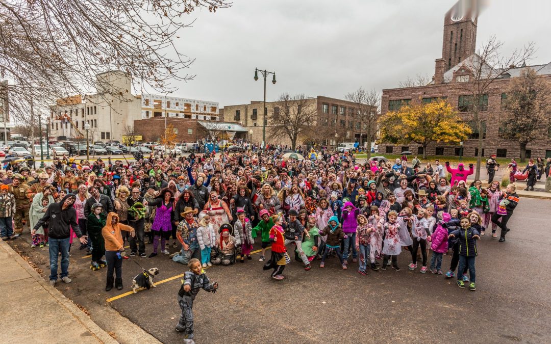 icon-events-parade-zombie-walk-2016-080725-sioux-falls-04-cleaned