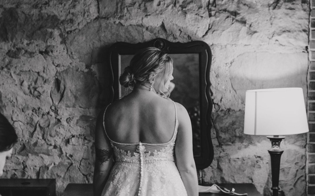 icon-events-weddings-bridal-suite-bridal-suite-sioux-falls-007-02