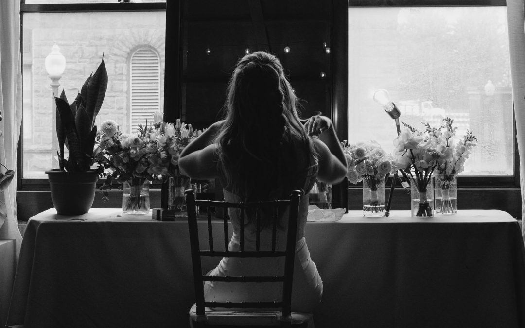 icon-events-weddings-bridal-suite-kaitie-and-max-bridal-suite-sioux-falls-001