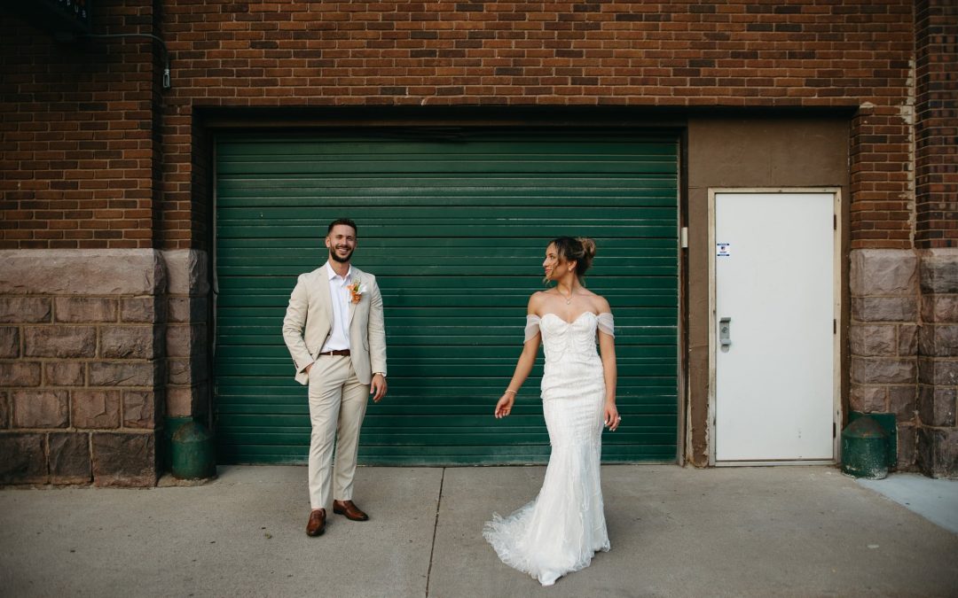 icon-events-weddings-bride-groom-portraits-christian-and-sydney-graber-sioux-falls-014