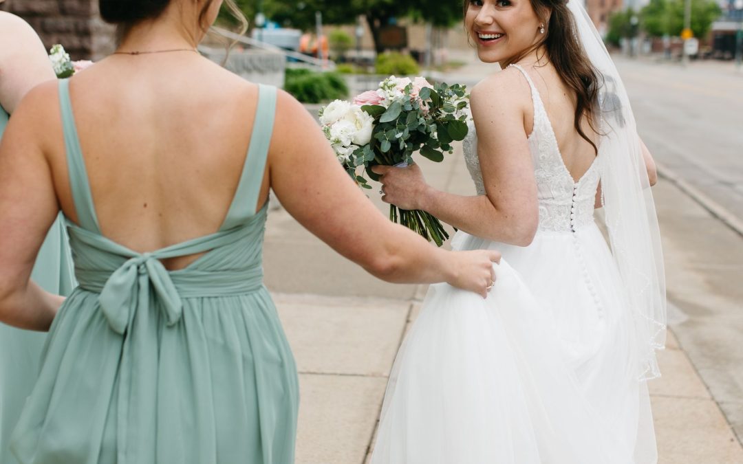 icon-events-weddings-bride-portraits-justin-and-kelsey-rosebrock-sioux-falls-001