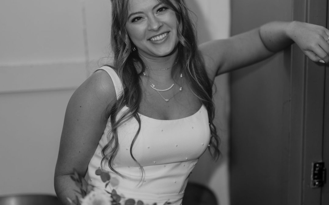 icon-events-weddings-bride-portraits-kaitie-and-max-sioux-falls-001-02