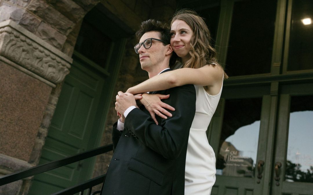 icon-events-weddings-bride-portraits-lara-and-evan-sioux-falls-041-02