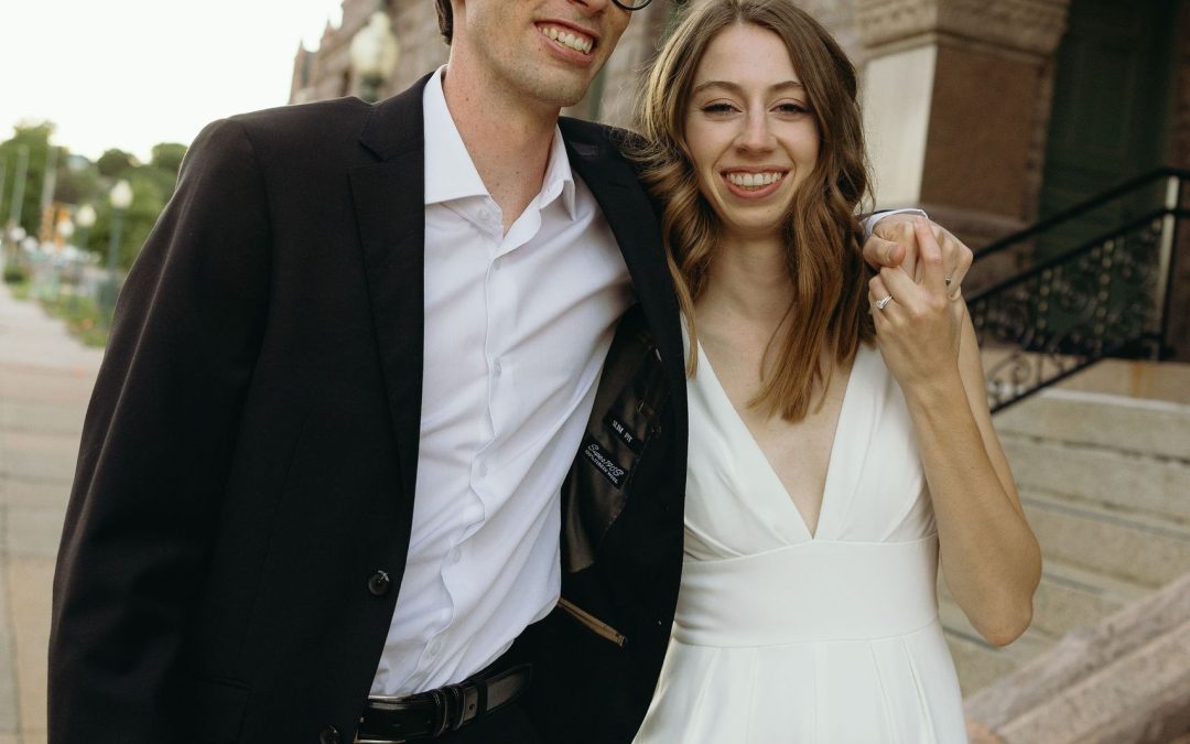 icon-events-weddings-bride-portraits-lara-and-evan-sioux-falls-046-02