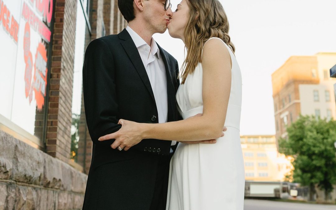 icon-events-weddings-bride-portraits-lara-and-evan-sioux-falls-064
