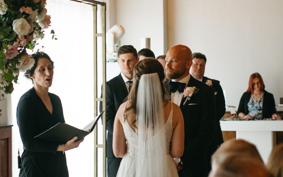 icon-events-weddings-ceremony-justin-and-kelsey-rosebrock-sioux-falls-001-02