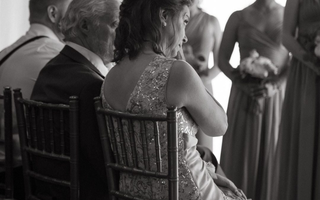 icon-events-weddings-ceremony-justin-and-kelsey-rosebrock-sioux-falls-010