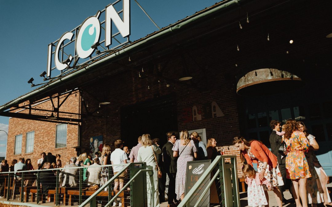 icon-events-weddings-cocktail-hour-icon-patio-sioux-falls-003