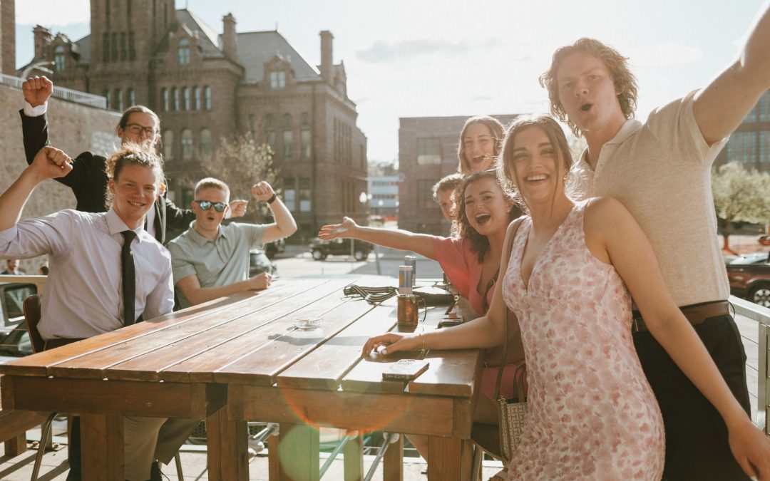 icon-events-weddings-cocktail-hour-icon-patio-sioux-falls-006