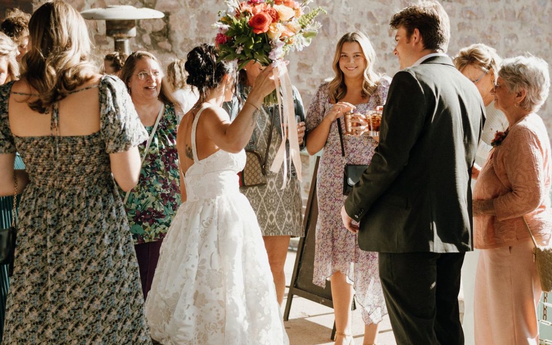 icon-events-weddings-cocktail-hour-icon-patio-sioux-falls-007