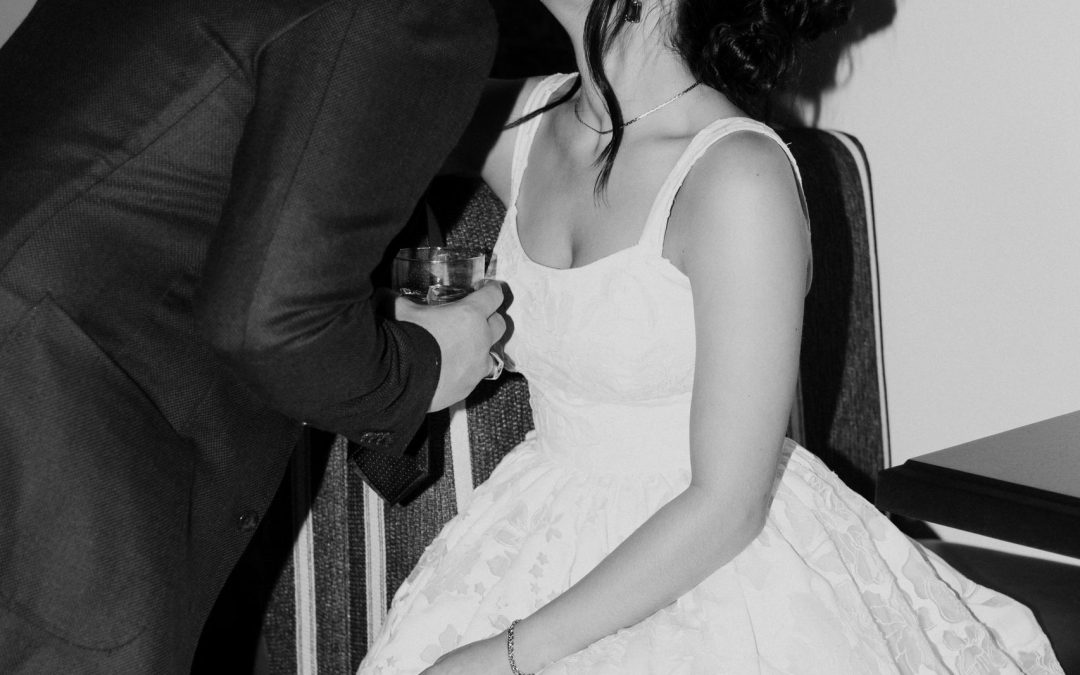 icon-events-weddings-cocktail-hour-myrtles-speakeasy-sioux-falls-001