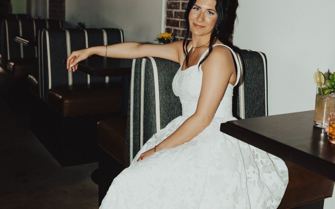 icon-events-weddings-cocktail-hour-myrtles-speakeasy-sioux-falls-006