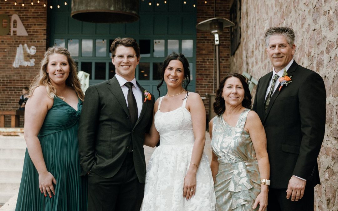 icon-events-weddings-family-portraits-icon-patio-sioux-falls-001