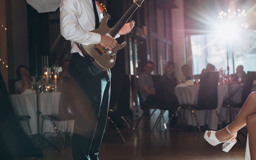 icon-events-weddings-first-dance-kaitie-and-max-sioux-falls-002