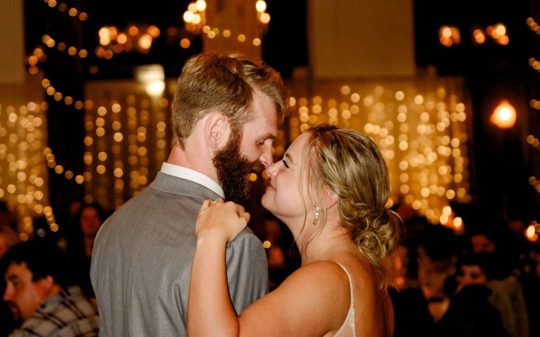 icon-events-weddings-first-dance-sioux-falls-003-02