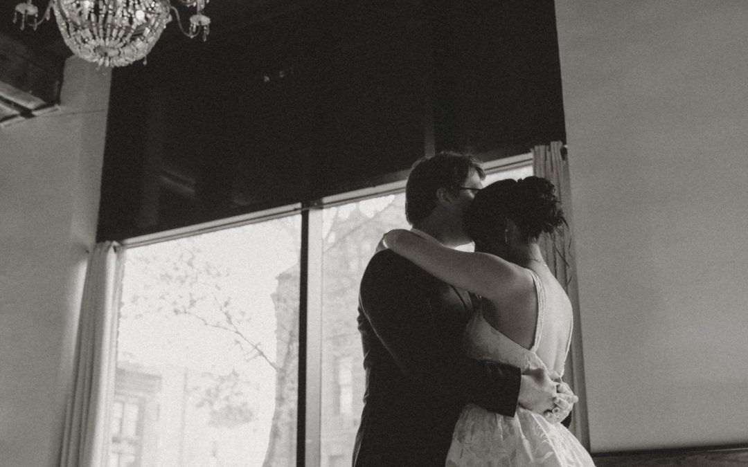 icon-events-weddings-first-dance-sioux-falls-003