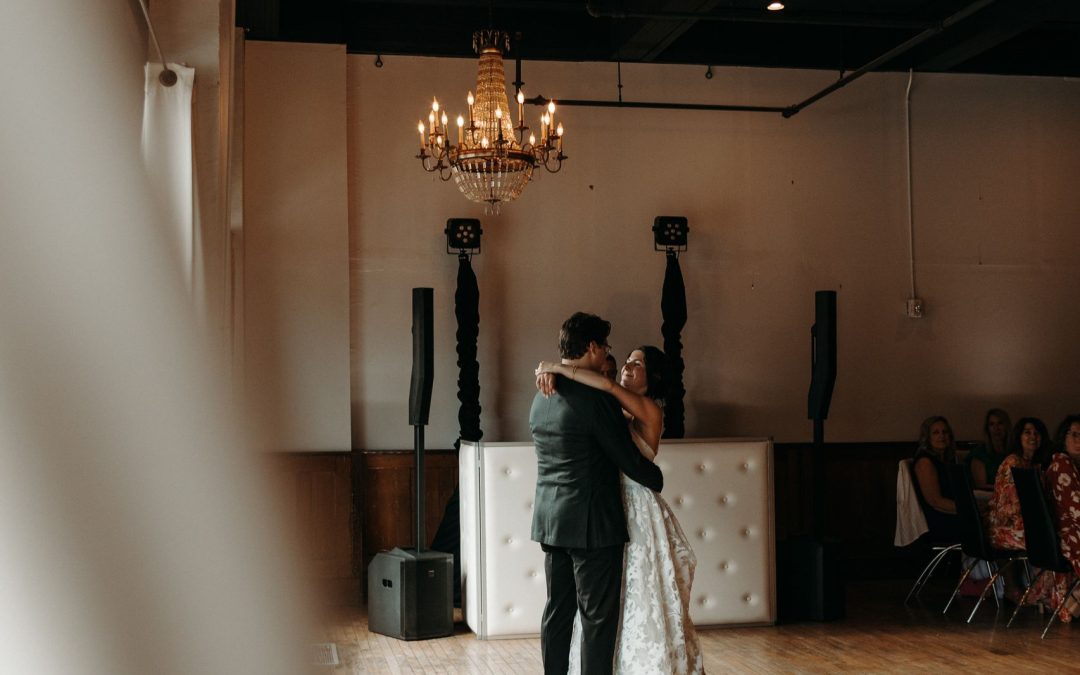 icon-events-weddings-first-dance-sioux-falls-009