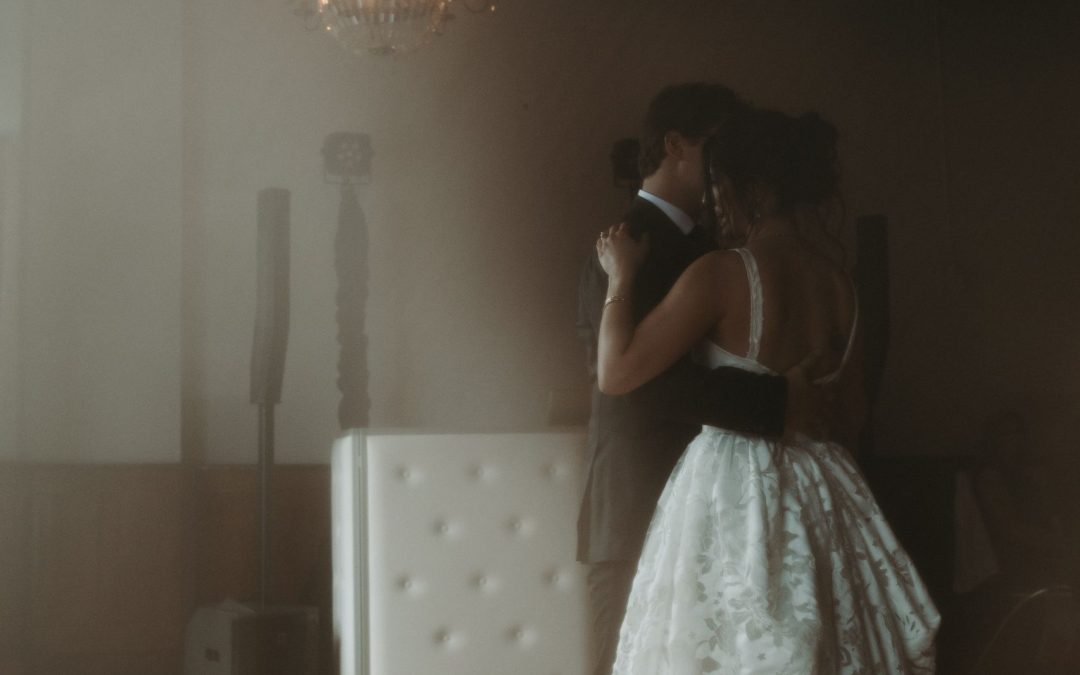 icon-events-weddings-first-dance-sioux-falls-010