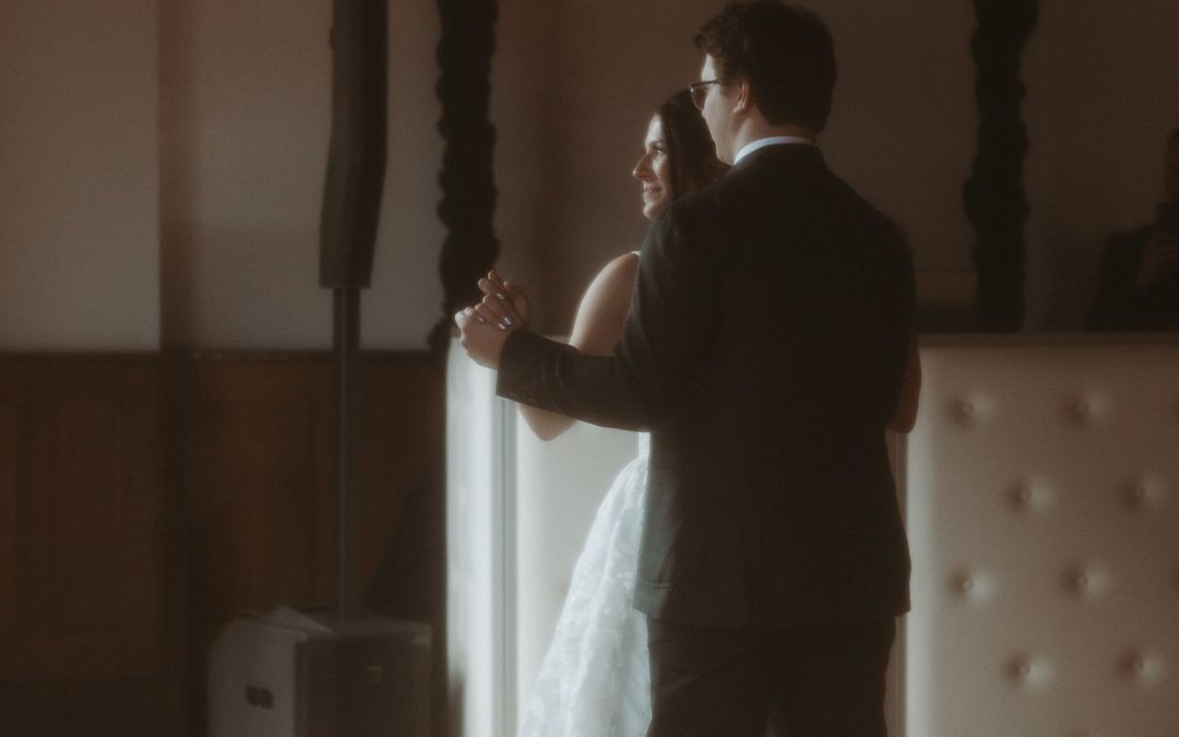 icon-events-weddings-first-dance-sioux-falls-016