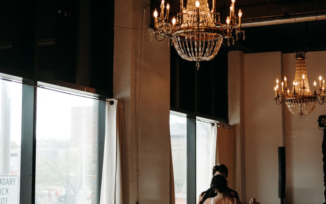 icon-events-weddings-first-dance-sioux-falls-019