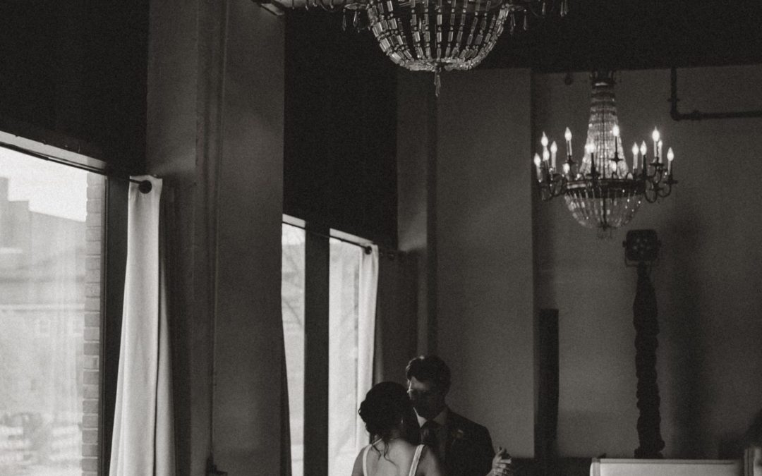 icon-events-weddings-first-dance-sioux-falls-020