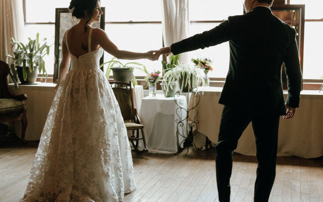 icon-events-weddings-first-look-bridal-suite-sioux-falls-011