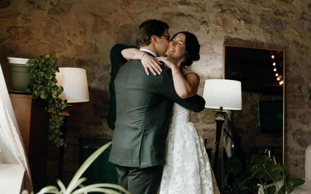 icon-events-weddings-first-look-bridal-suite-sioux-falls-020