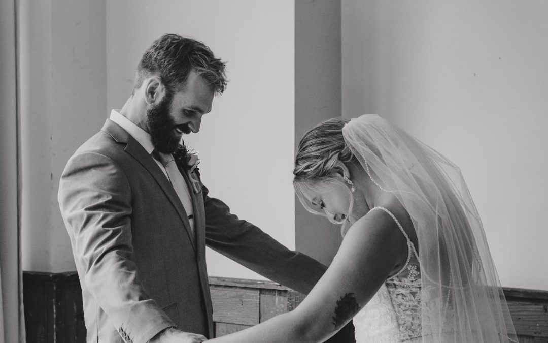 icon-events-weddings-first-look-sioux-falls-003
